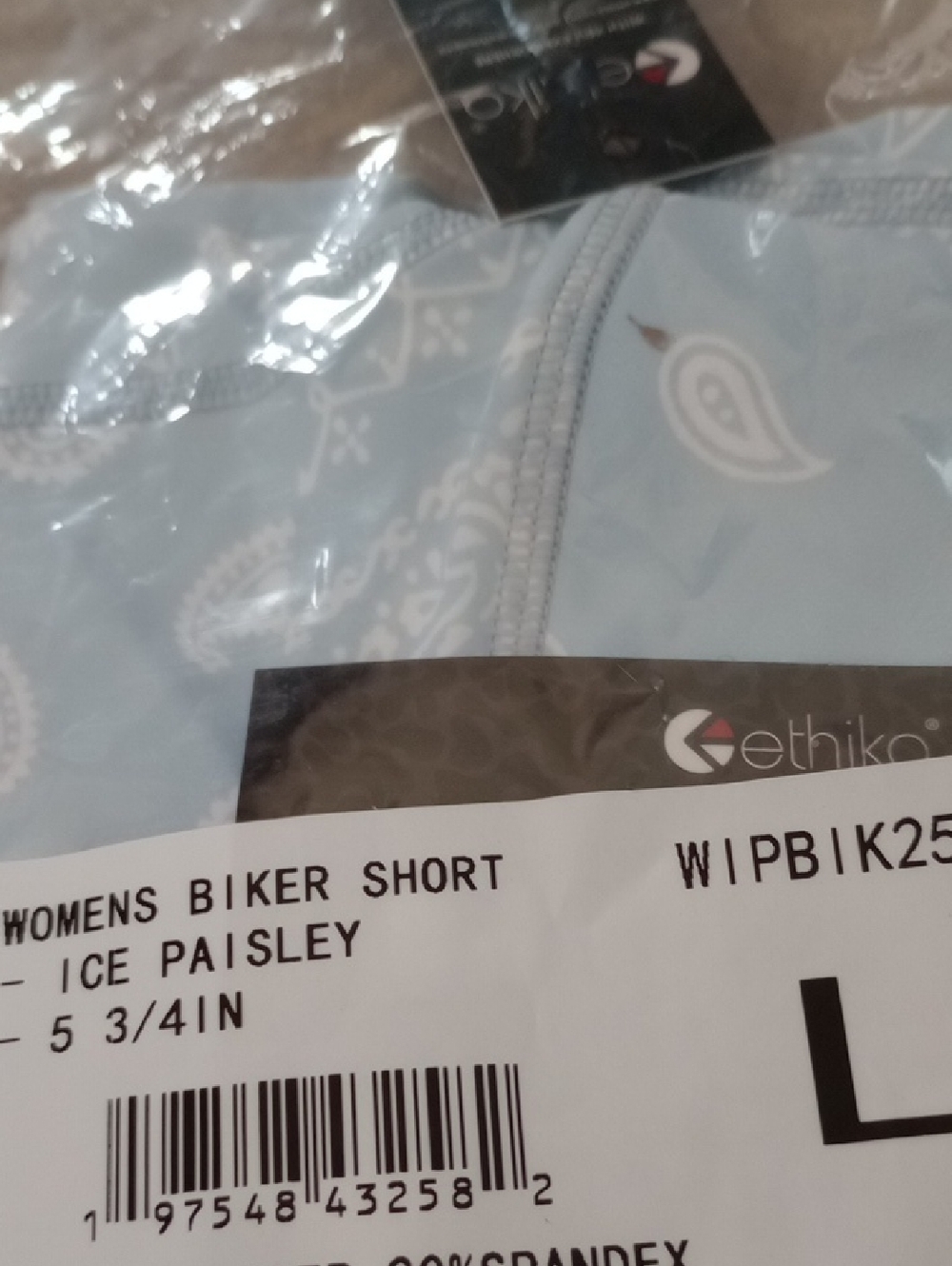 🥰3/$25 NWT ETHIKA "ICE PAISLEY" Biker Short". 5 3/4 Inseam. ALL DAY BODYSHAPER! - Picture 11 of 11